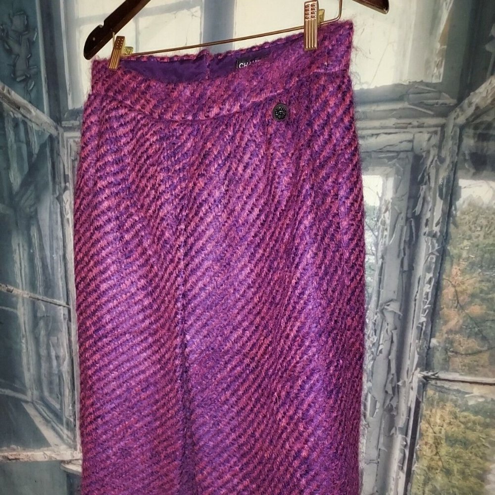 CHANEL Authentic Fuzzy Mohair Blend Silk Lined Skirt It Size 50 Made in France